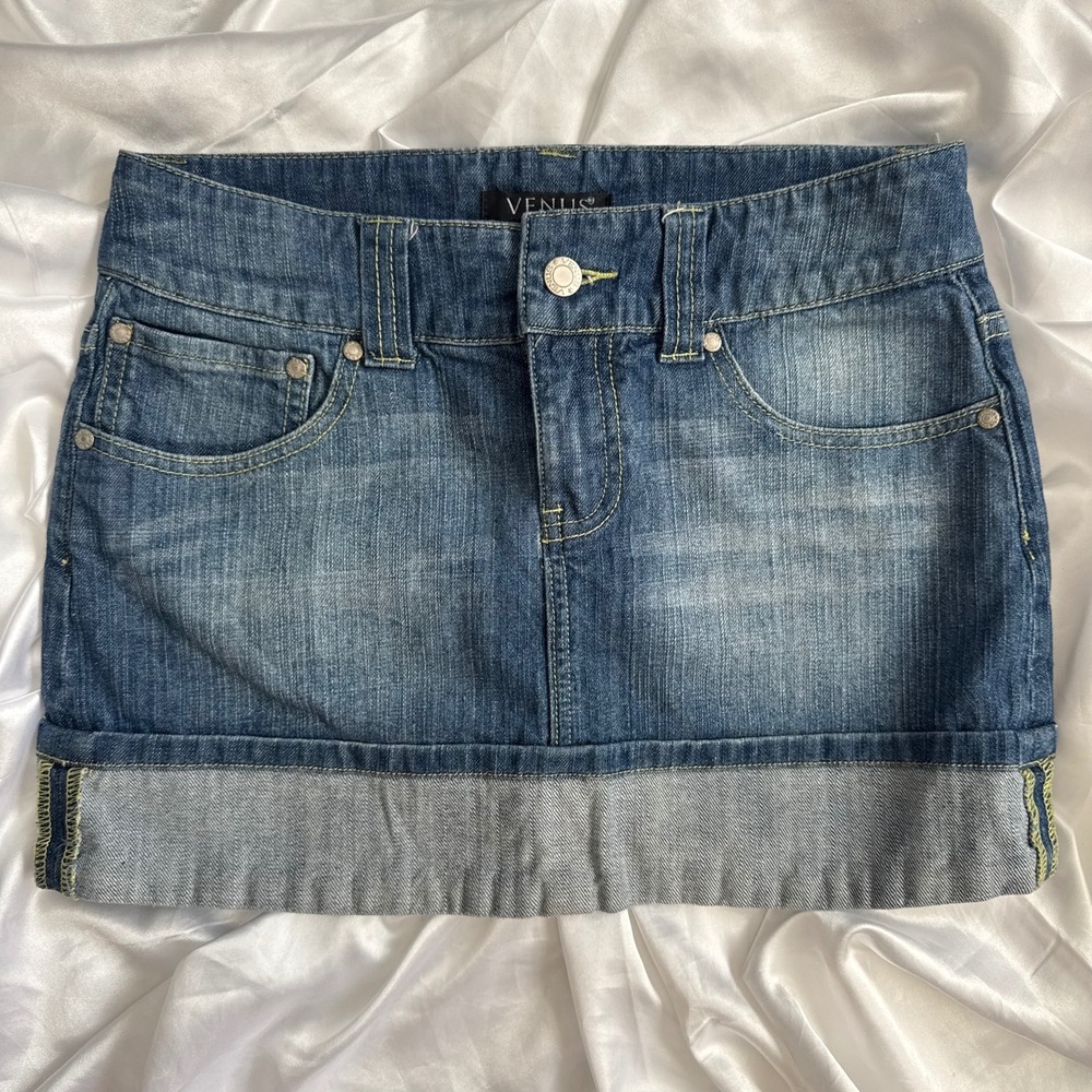 Venus Blue Denim Mini Skirt Wide Cuff Low Rise Y2K Style Size 2